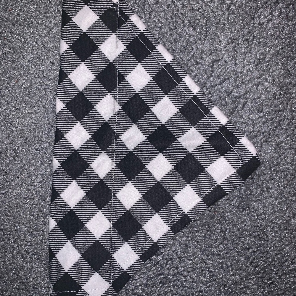 Over the collar bandanna
